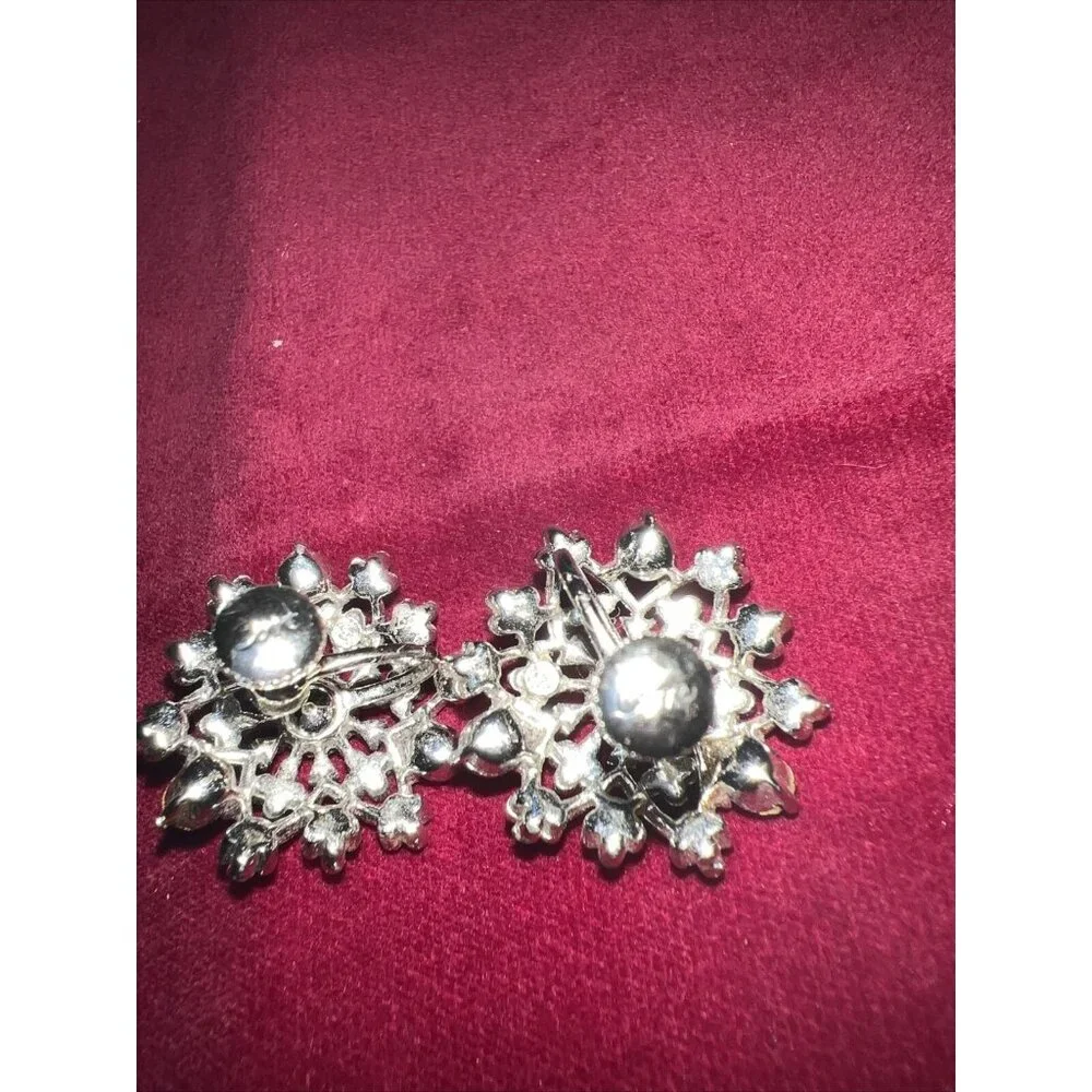 Vtg Coro Signed snow flake Christal‎ Glass Screwback Earrings